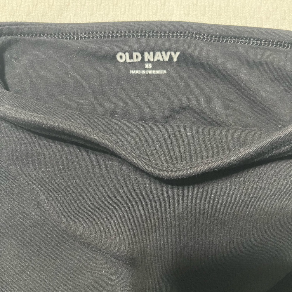 Old Navy Charcoal Crew Neck Tee